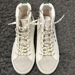 Steve Madden White Star-Patterned High-Top Sneakers